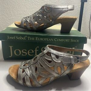 Josef Seibel Women's Metallic Sandals